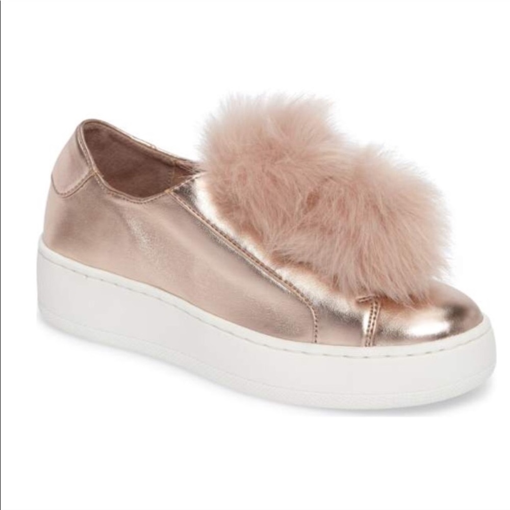 Steve Madden Breeze Blush Metallic Pom Sneaker - Picture 3 of 8